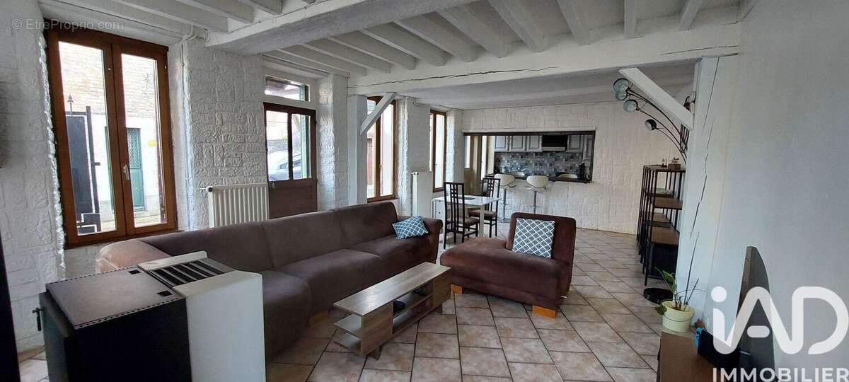 Photo 8 - Maison à VILLEBLEVIN