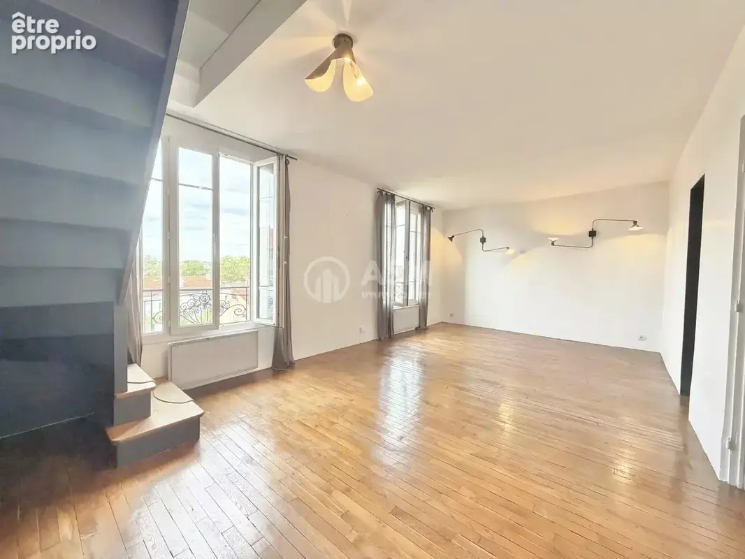 Photo Appartement à Courbevoie au prix de 472 500€