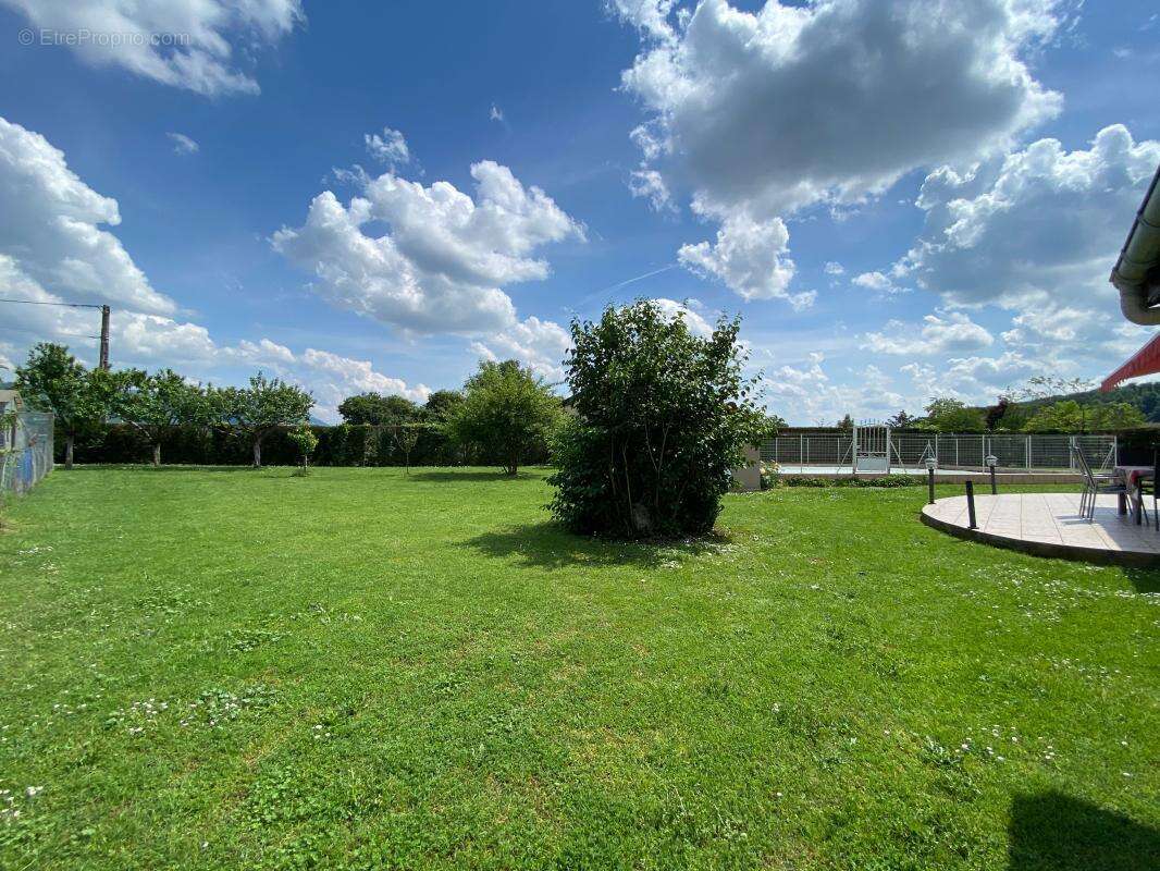 Maison à CREYS-MEPIEU