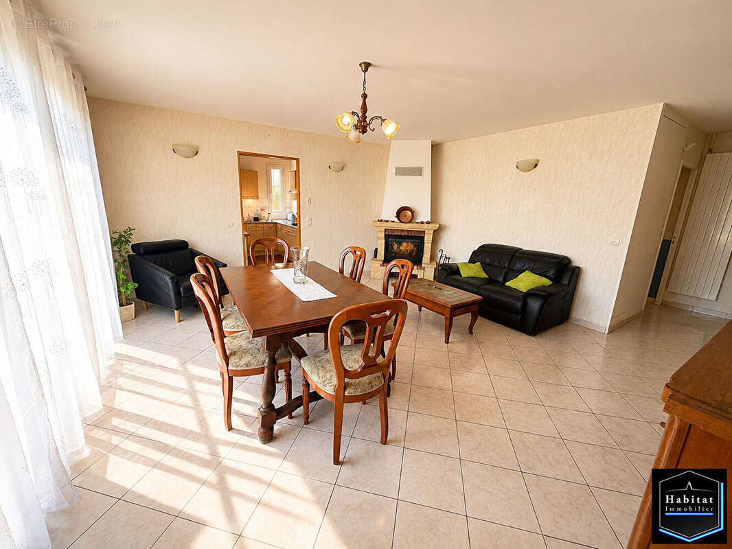 Maison à OTHIS