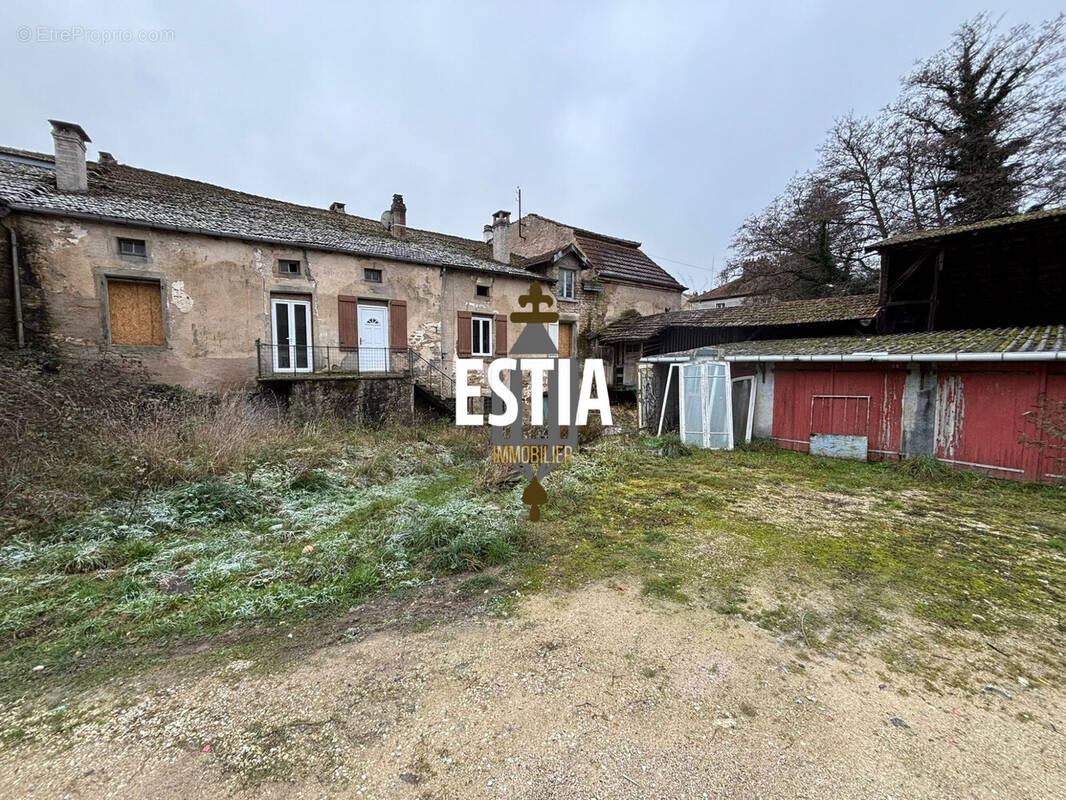 Maison à DARNEY