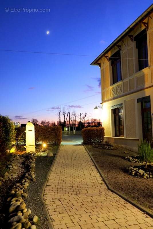 Dpt Allier (03), à vendre ESTIVAREILLES Hôtel - Restaurant -Bar ( licence 4 ) 10 minutes de Montluçon - photo 15