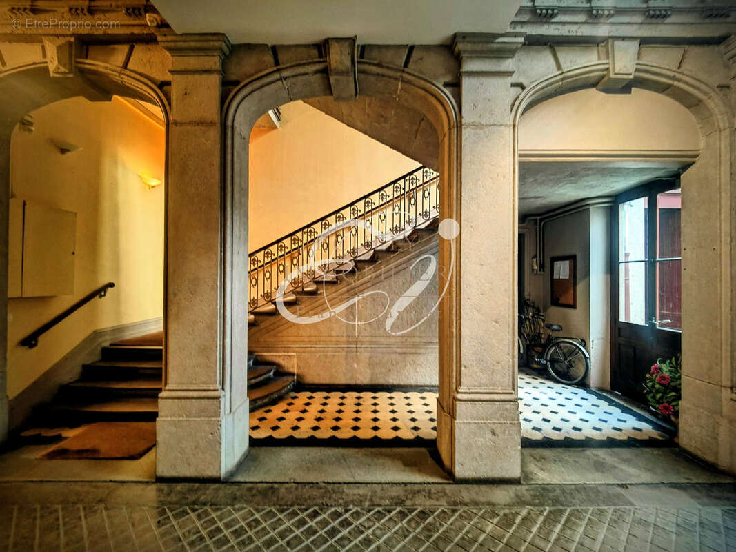 Vente appartement lyon 69006  avec ecully immobilier - photo 8