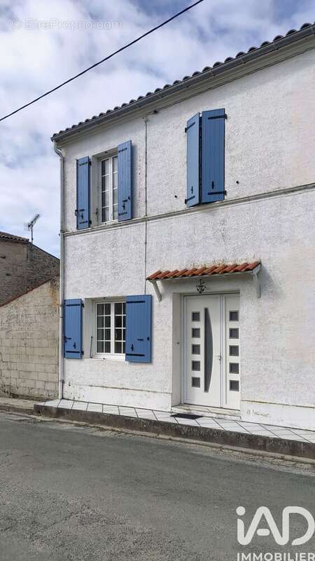 Maison 45 m² à Thaire  - photo 6