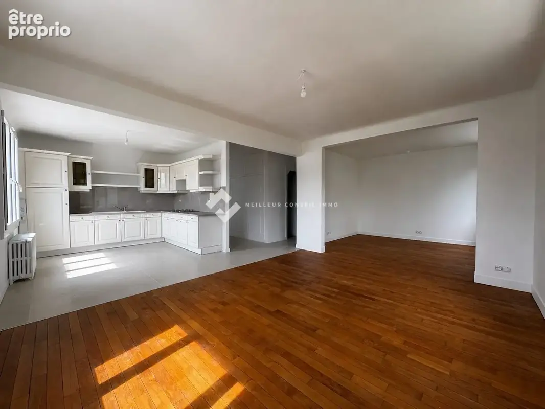 Maison 7 pièces 140 m² à vendre à Plailly (60128) - photo 3