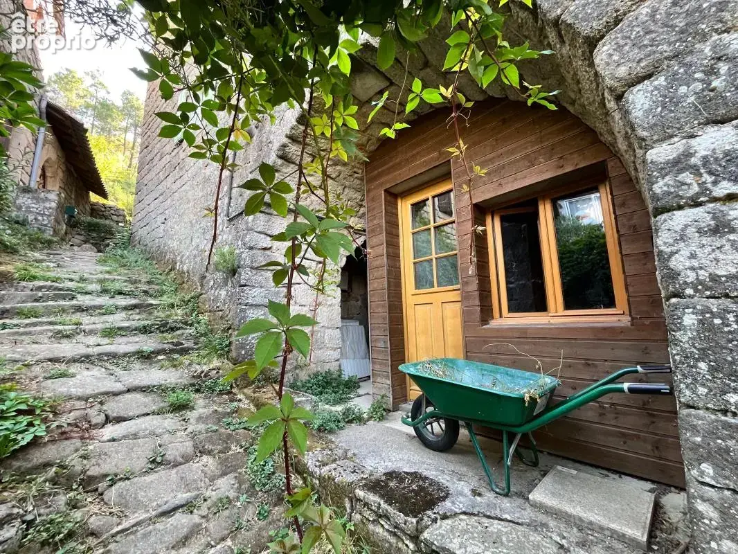 Maison en pierres et jardinet - photo 29