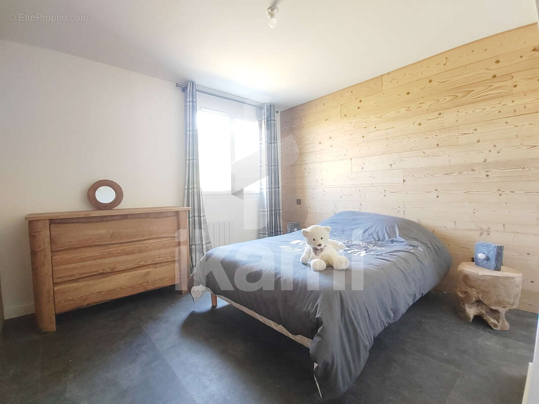 Appartement à LA MORTE