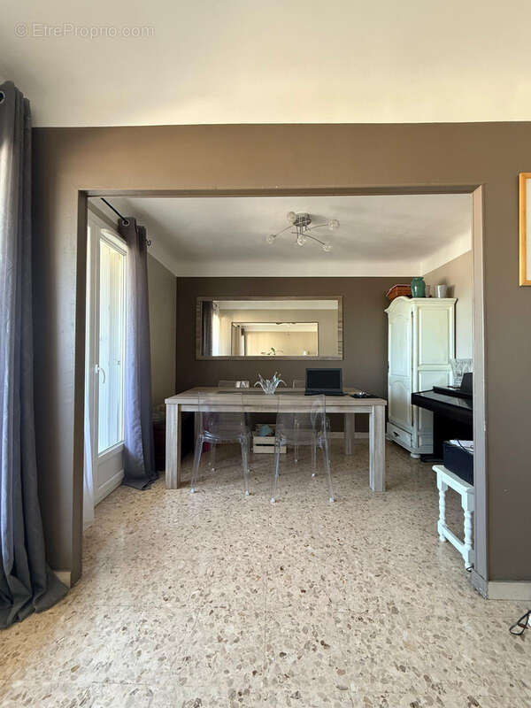 Appartement à MARSEILLE-10E