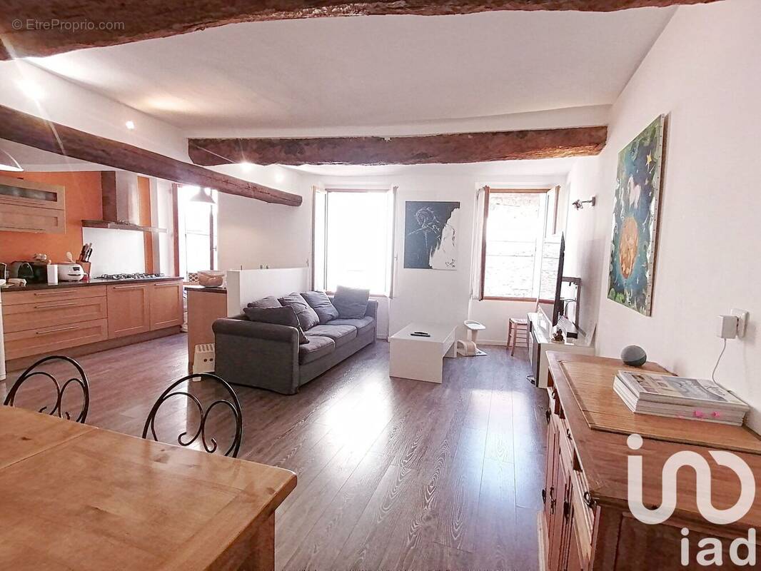 Photo 1 - Maison à CUERS