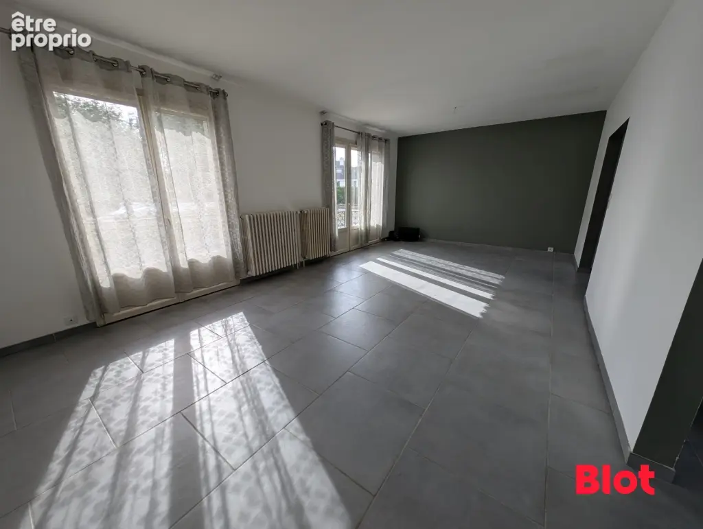 Maison 4 pièces 88 m² à vendre à Argentre-Du-Plessis (35370) - photo 2