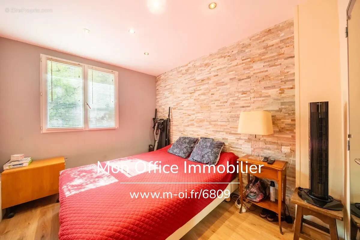 Appartement à MARSEILLE-10E
