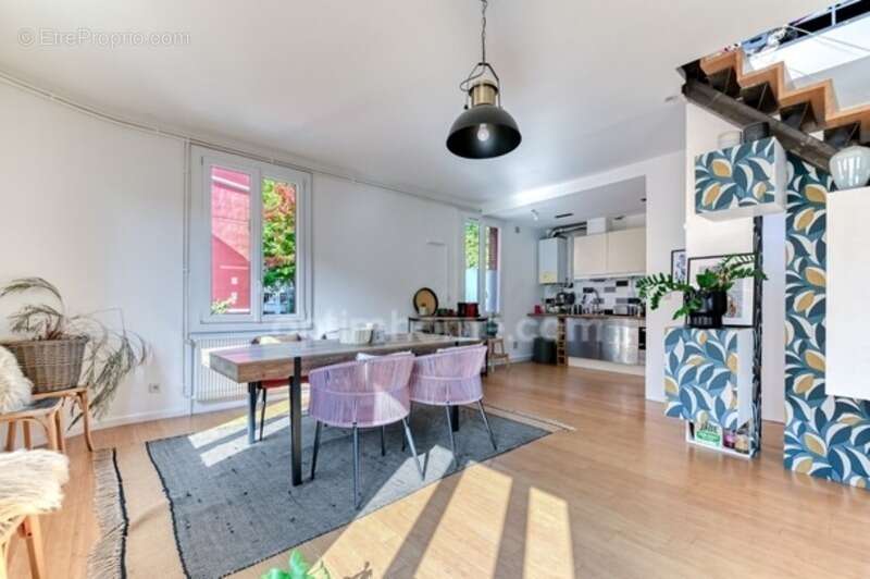 Appartement à vendre 3 pièces VILLEURBANNE (69) - photo 5