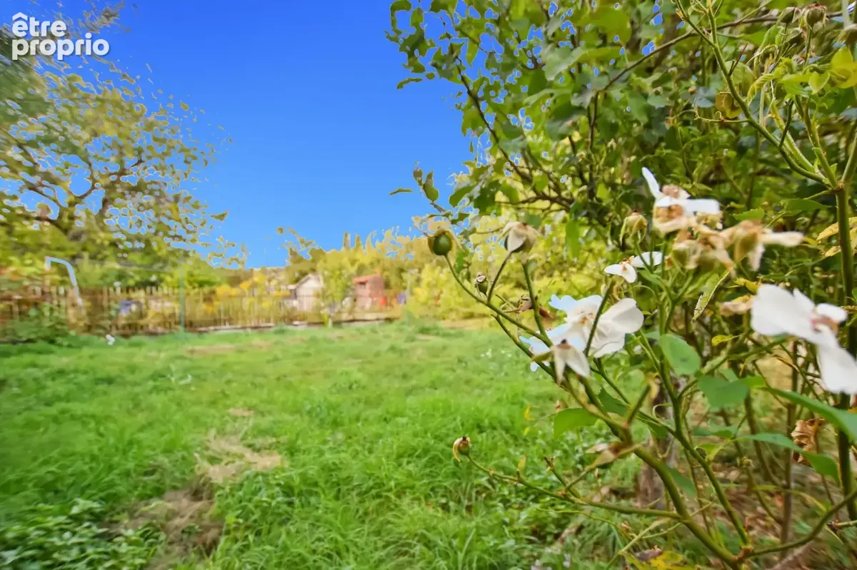 Maison de ville de 56.88 m2 avec jardin LE CREUSOT (71) - photo 2
