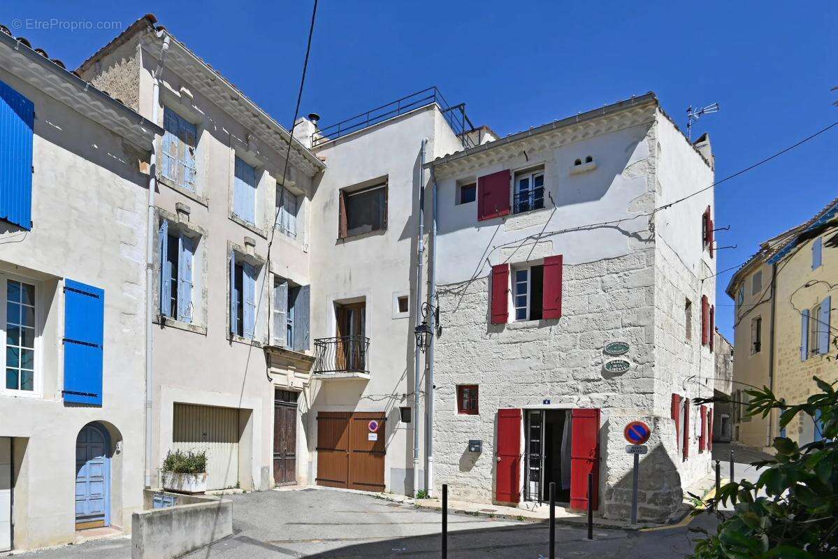 Maison à SAINT-GILLES