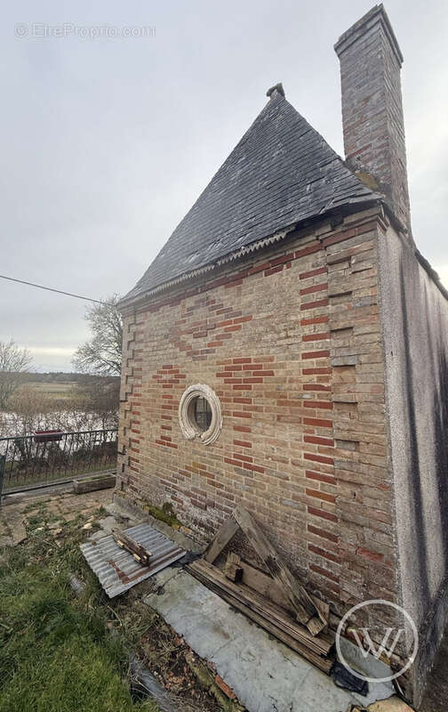 Maison à NOYEN-SUR-SARTHE