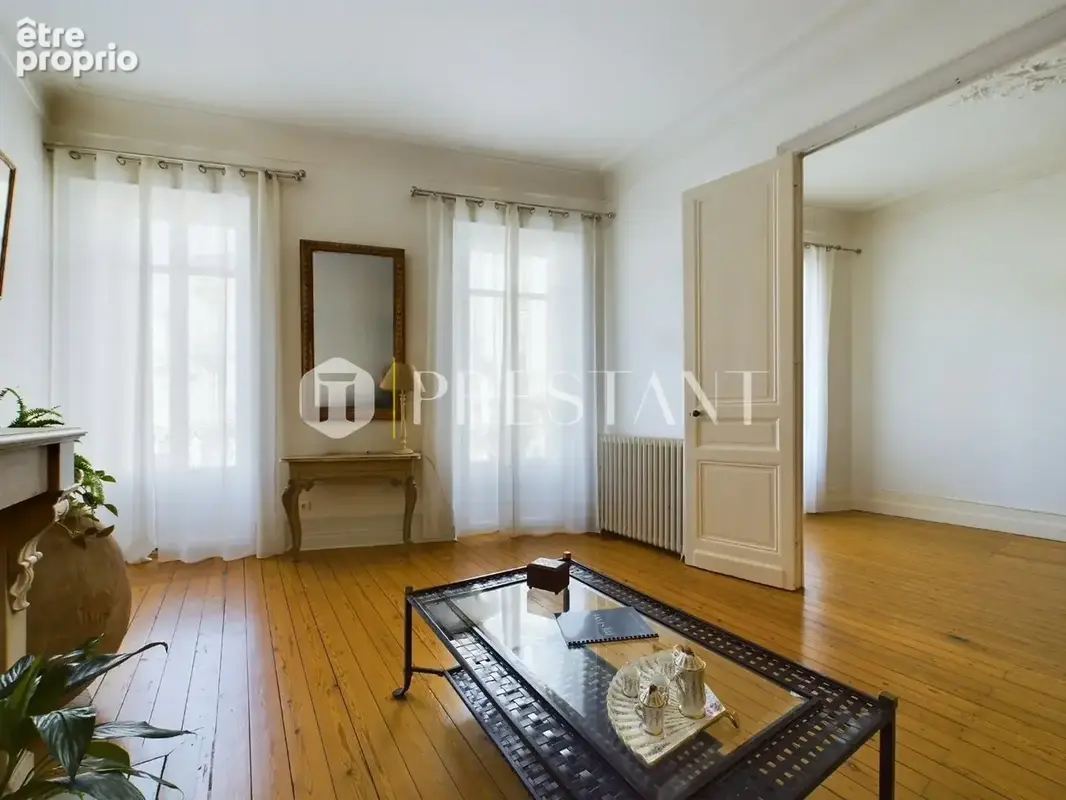 Saint Seurin - Appartement étage noble - photo 7