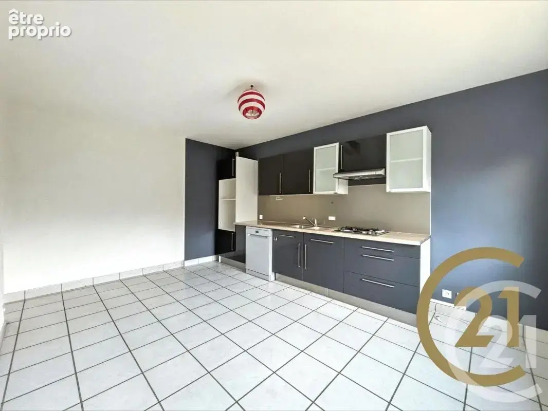 Appartement à ECHALAS