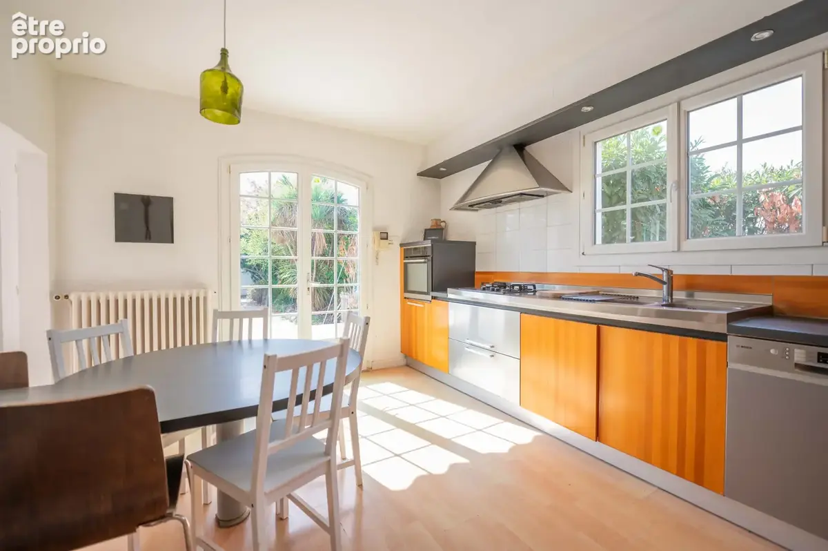 St Julien de Concelles - Maison 230m2 - photo 9