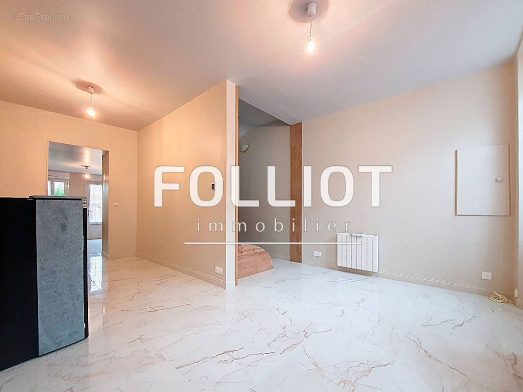 Maison à LA HAYE-DU-PUITS