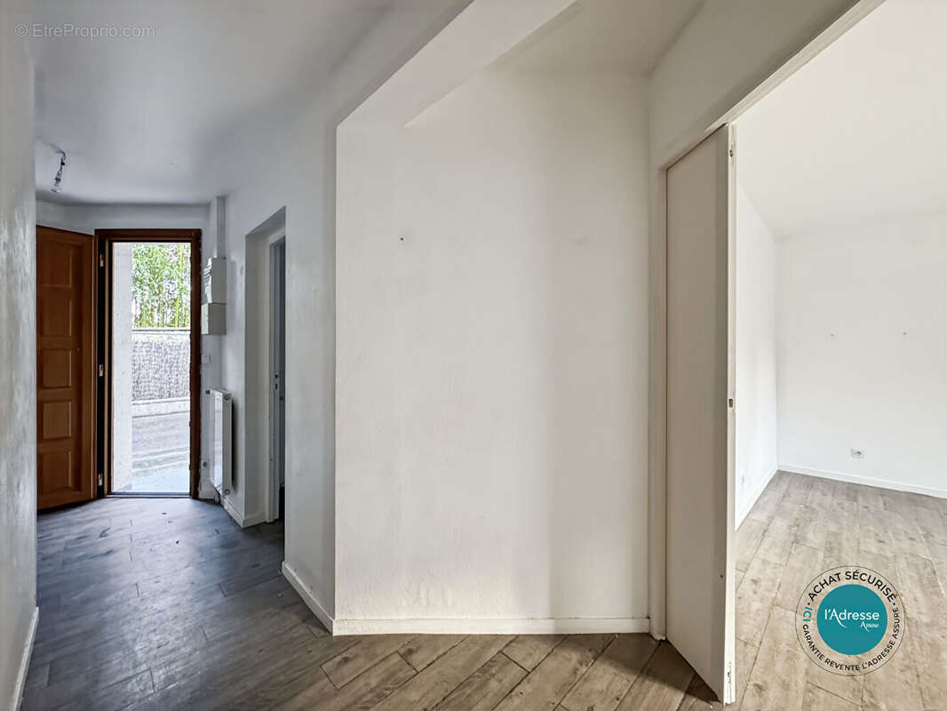 Appartement à MENNECY