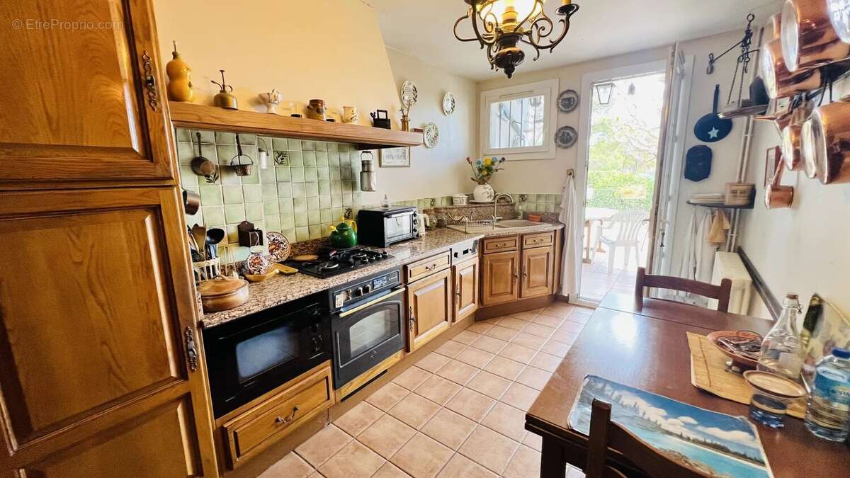 Maison à VENELLES