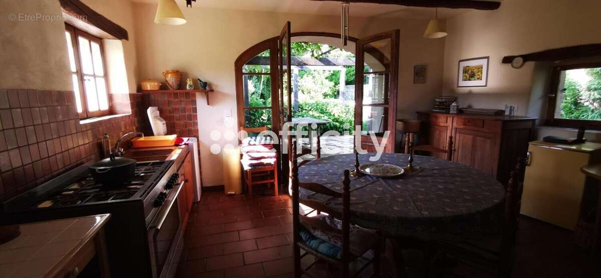 Maison 177 m² à Mouzieys-Panens  - photo 8