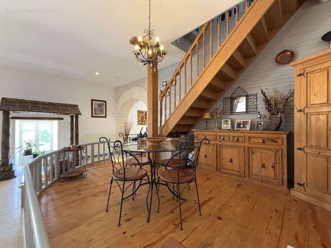 Maison de caractere - photo 10