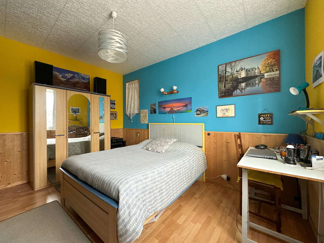 Maison à ROUSSILLON