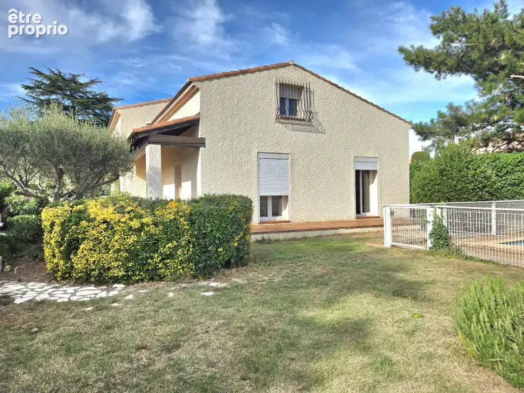 Maison familiale 127 m² avec piscine & grand terrain à Fos-sur-Mer – 4 Ch, Garage & Véranda - photo 6