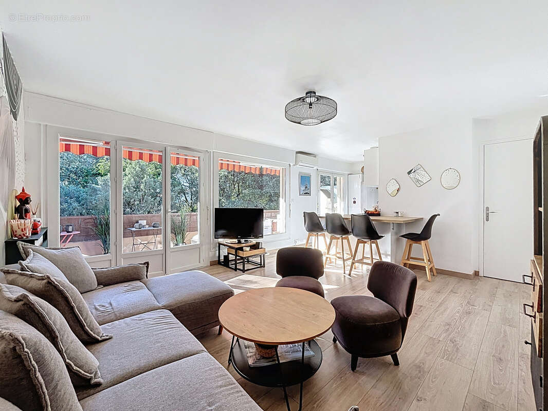 Appartement à SAINT-RAPHAEL