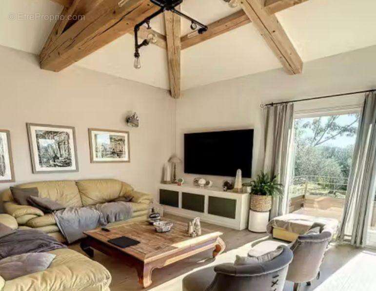 Maison à LA GARDE-FREINET