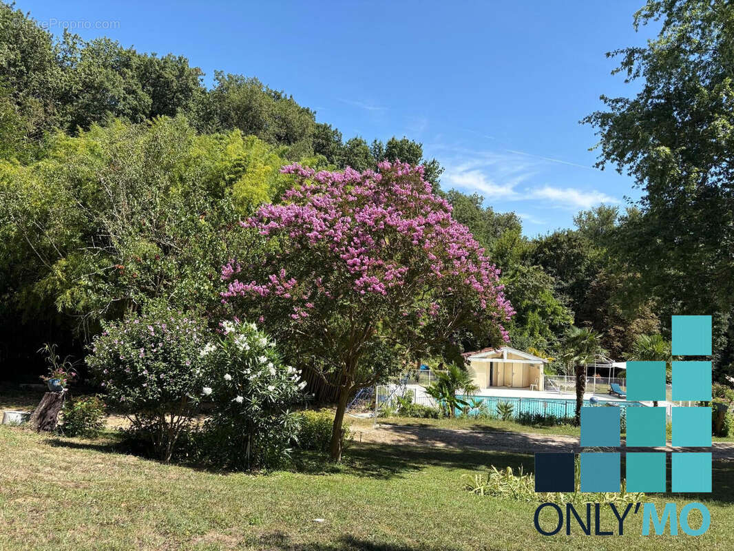 Maison à VIGOULET-AUZIL