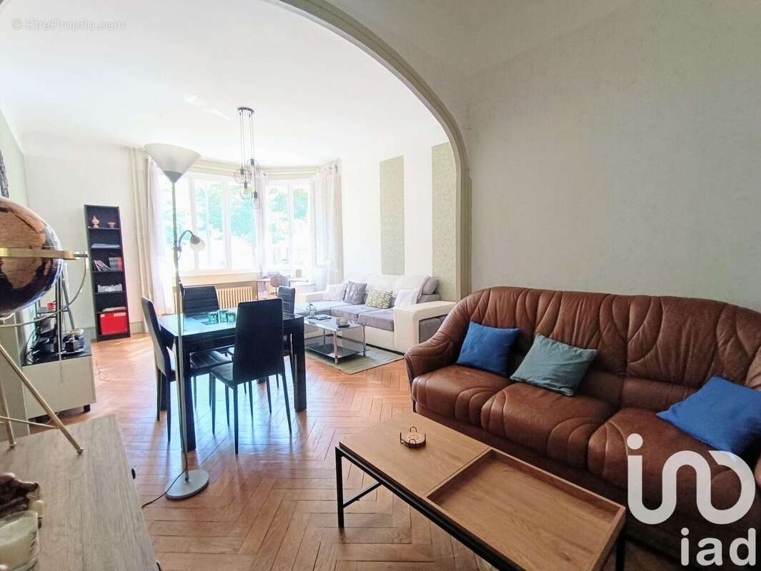 Photo 3 - Appartement à SAINT-ETIENNE