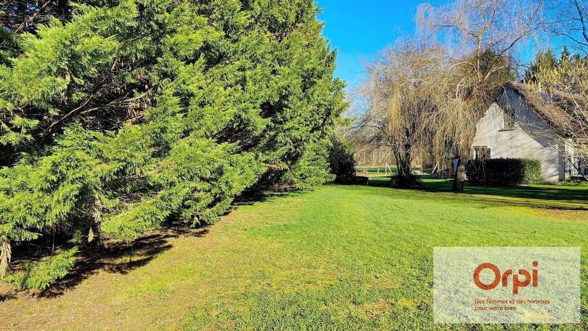 Maison à TERRASSON-LAVILLEDIEU