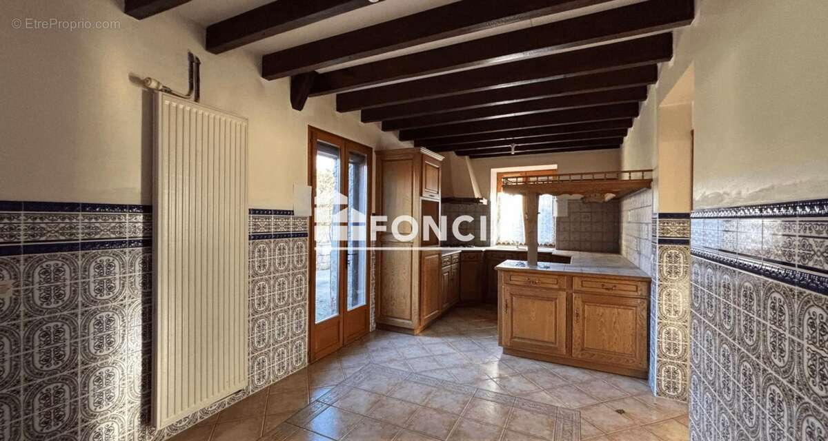 Maison à SAINT-OUEN-DE-MIMBRE