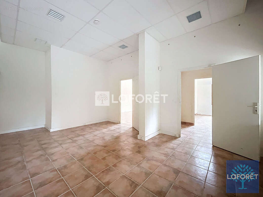 Bureaux Draveil 64,93 m² - photo 8