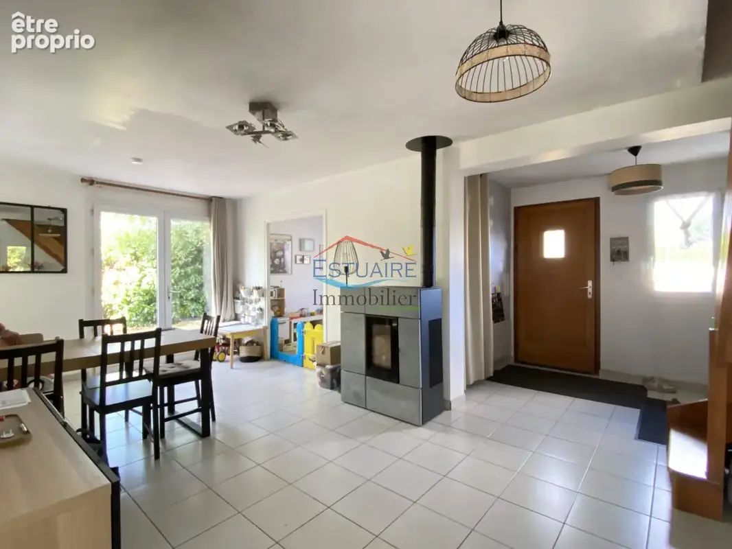 Maison 6 pièces 113 m² à vendre à Le Temple-De-Bretagne (44360) - photo 2