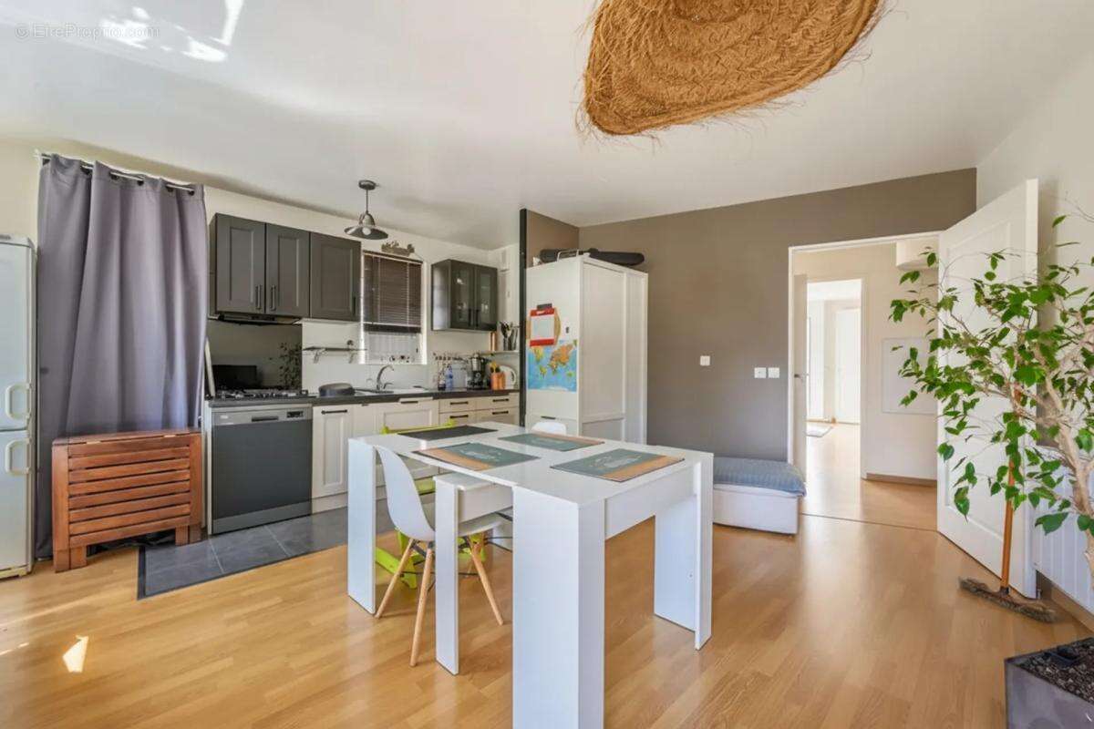 Appartement de 3 pièces de 67 m² à Antony - photo 4