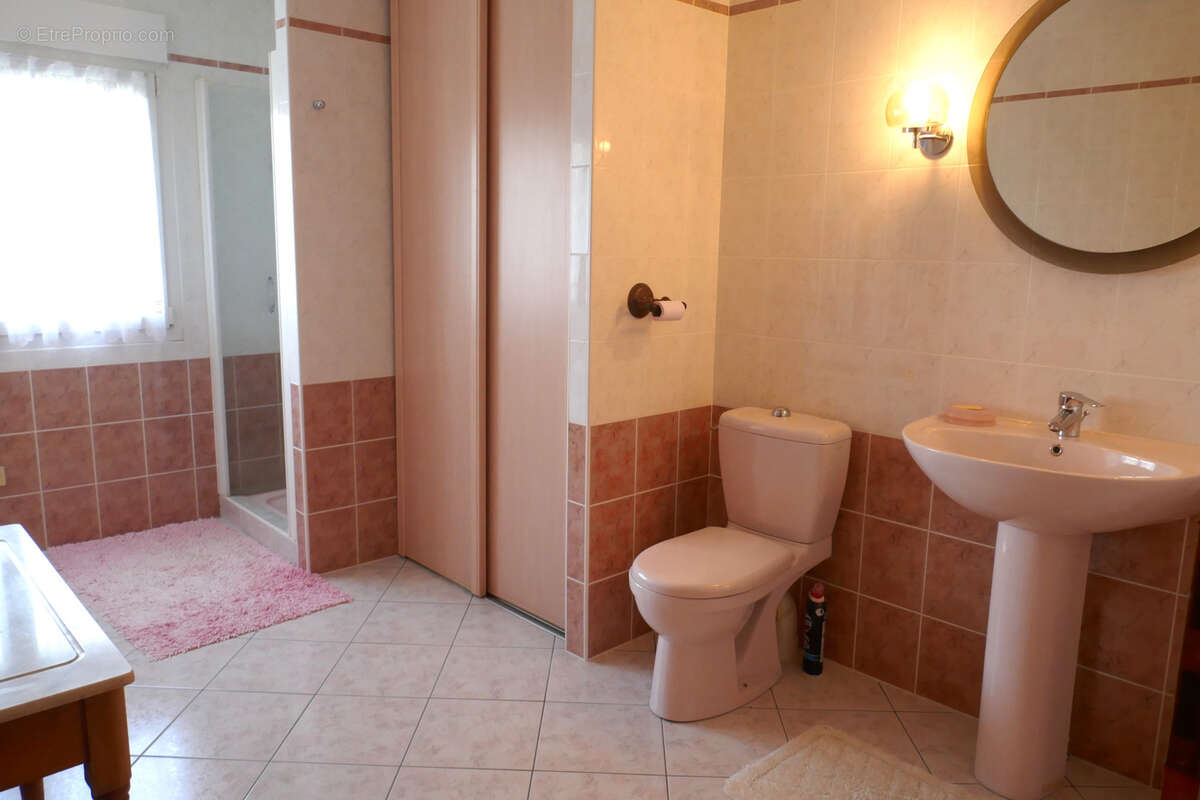 Maison à VOUJEAUCOURT