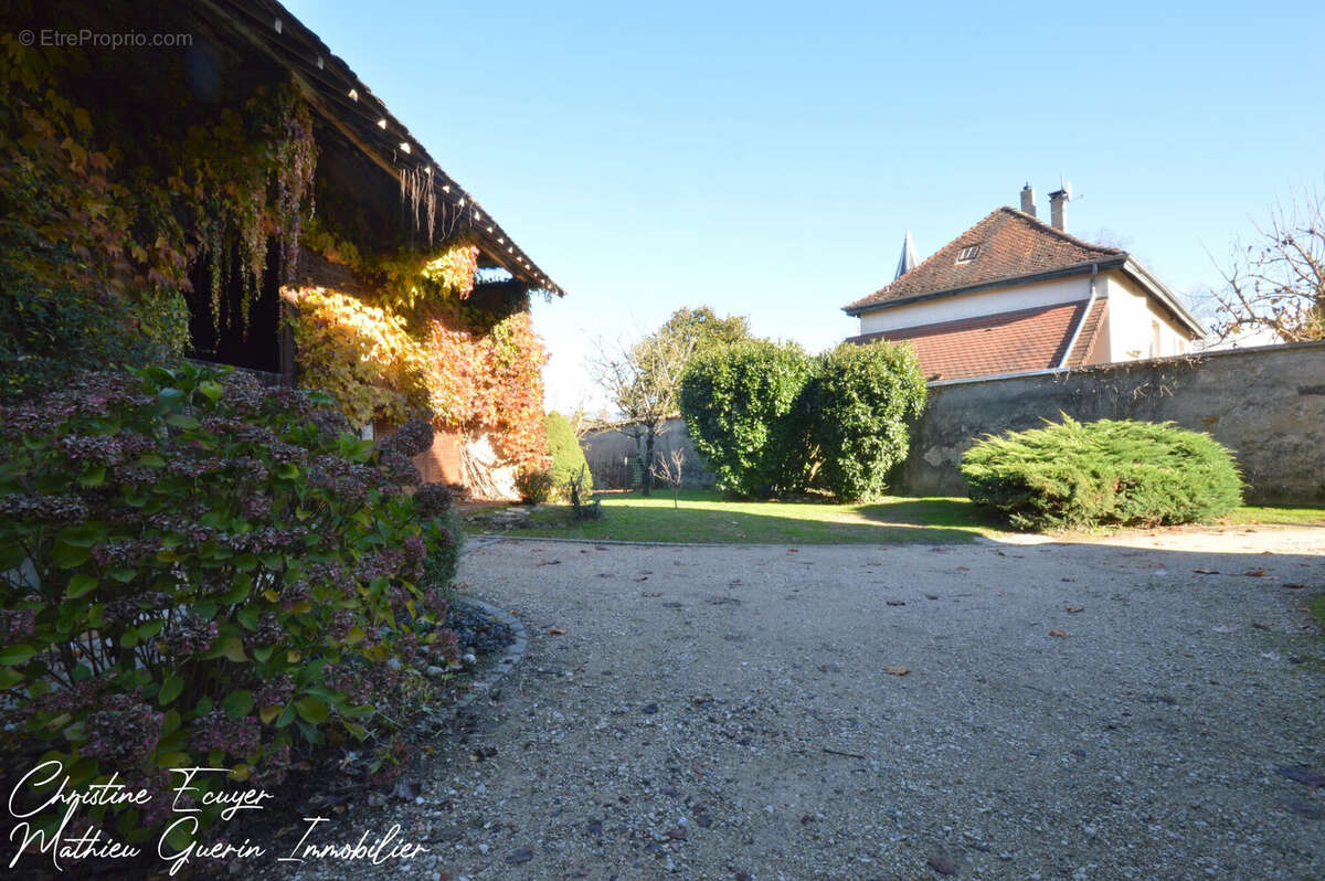 Maison à LE PONT-DE-BEAUVOISIN