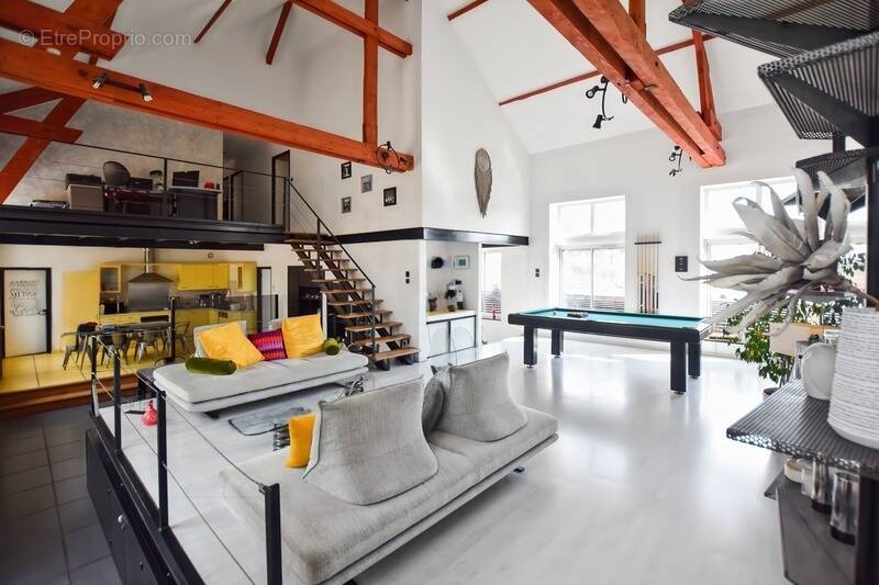 Maison à LE CREUSOT