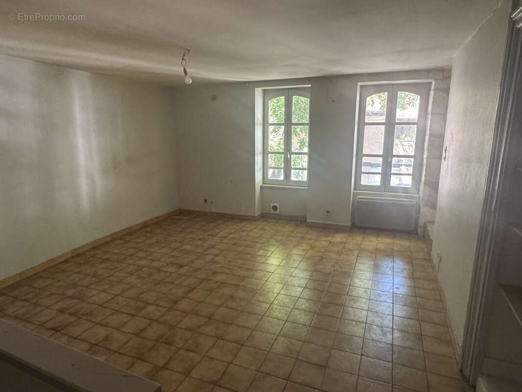 A vendre appartement T3 centre Bourges - photo 2