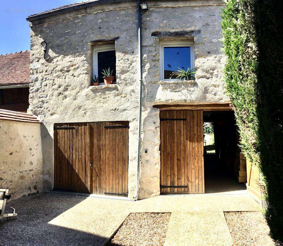 Maison à SERAINCOURT