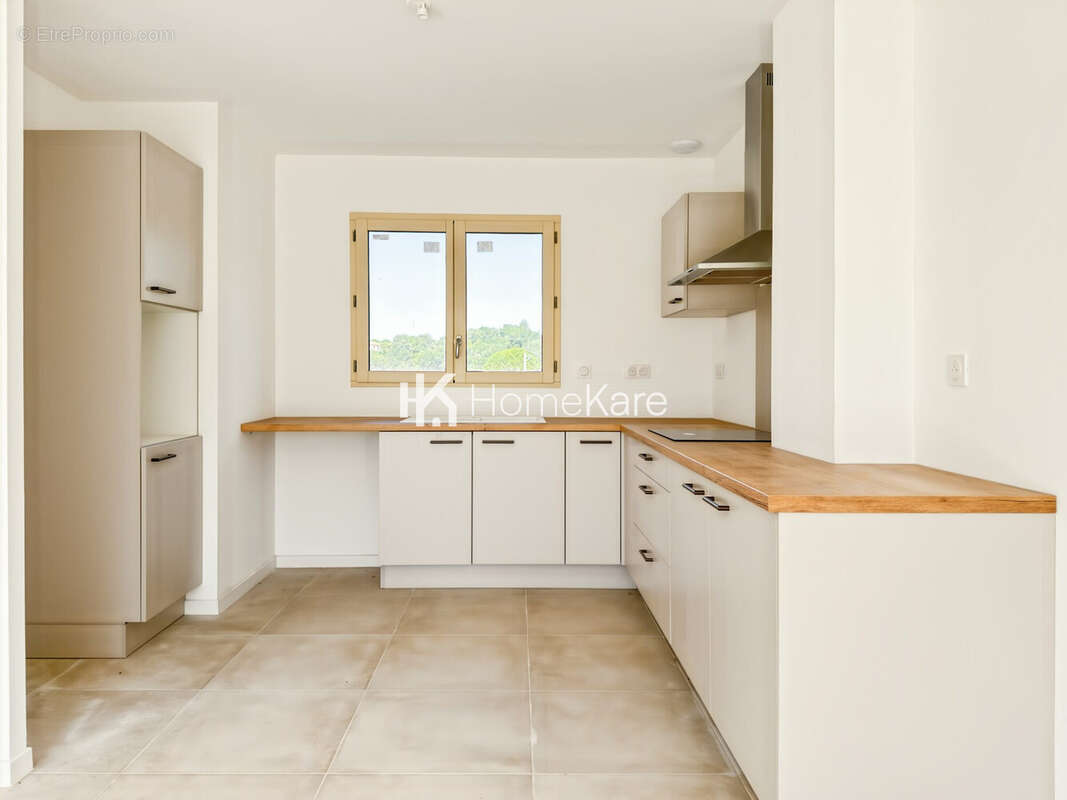 Maison 85 m² à Lanta  - photo 2
