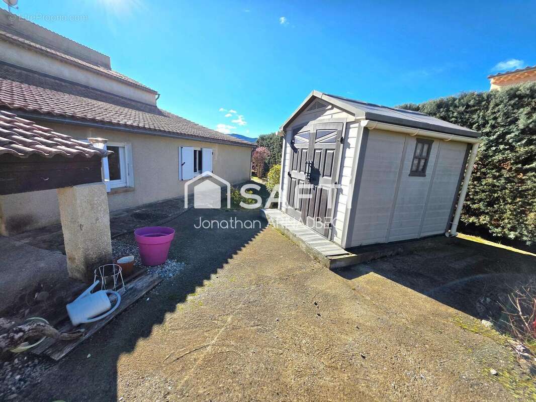 Maison 167 m² à Aiglun  - photo 4