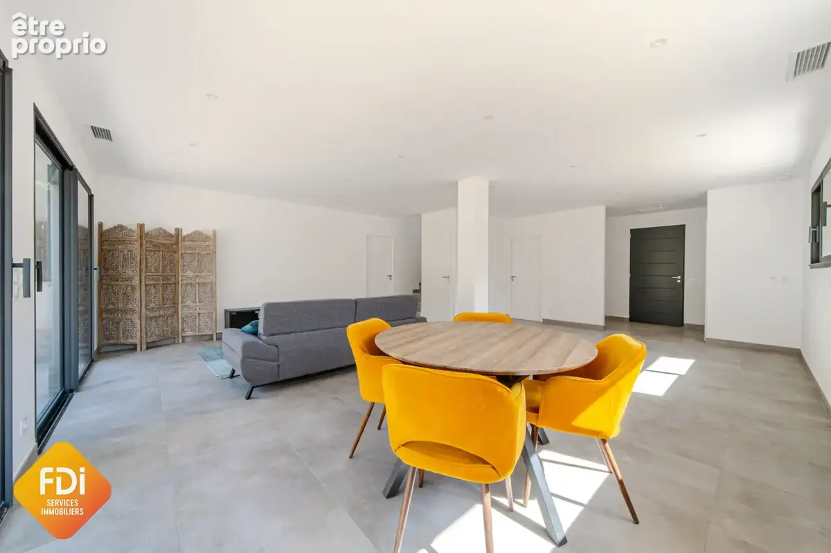 Aiguelongue -  Villa type 5 - 132m2 - photo 2