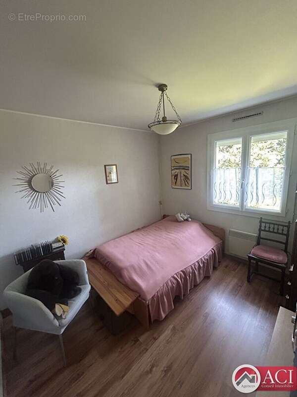 Maison 7 pièces à Ully-saint-georges (60730) - photo 11