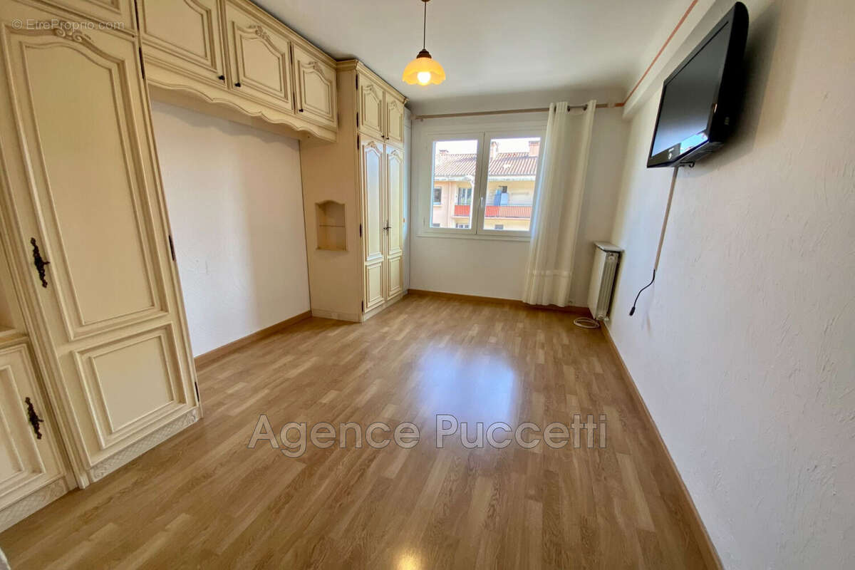 Appartement à VENCE