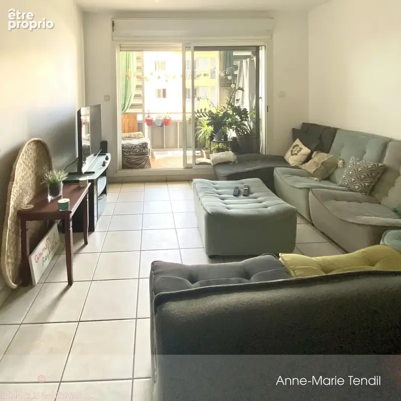 Appartement 3 pièces 72 m² à vendre à Saint-Denis (97400) - photo 4