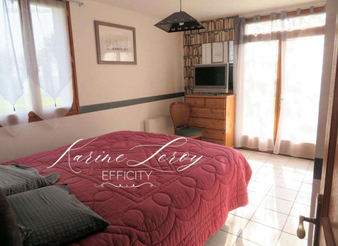 Maison à MAREIL-EN-FRANCE